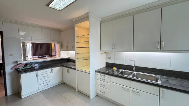 Richmond Palace Sukhumvit 43 — troisième photographie